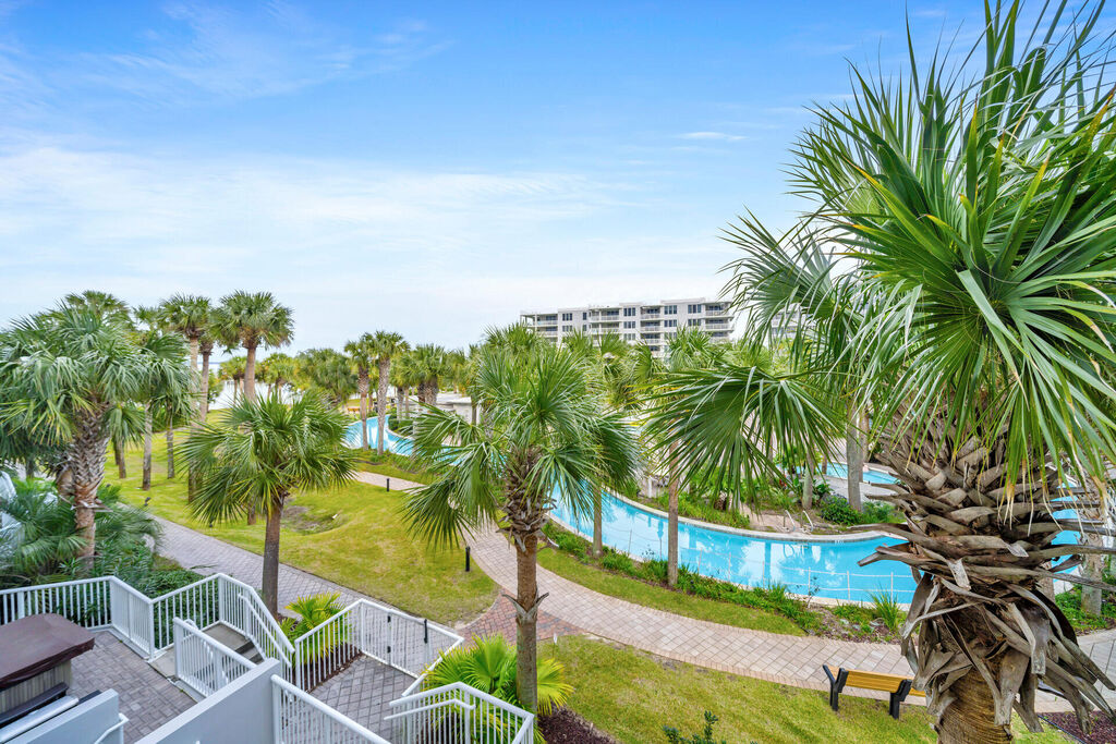 3 Condominium vacation rental located in Okaloosa Island 1