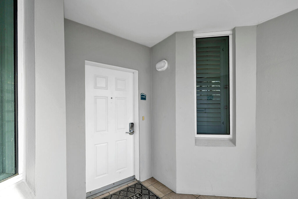 3 Condominium vacation rental located in Okaloosa Island 1