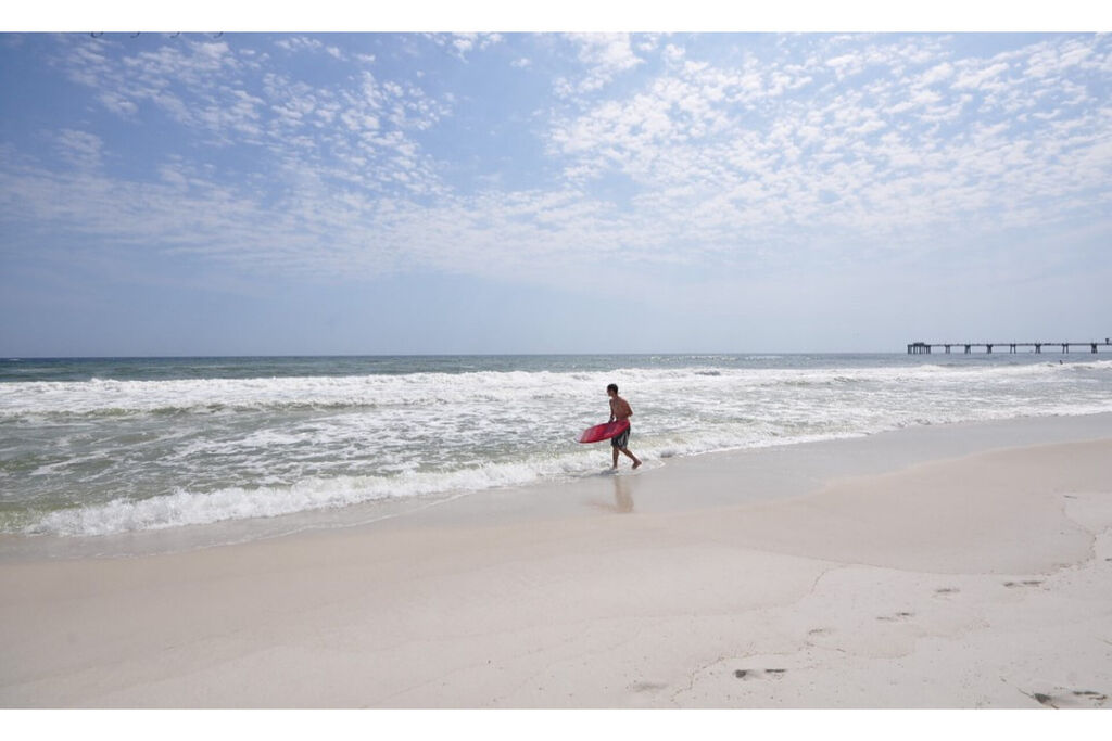 3 Condominium vacation rental located in Okaloosa Island 1