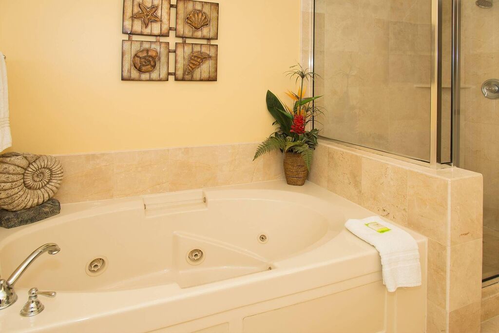 3 Condominium vacation rental located in Okaloosa Island 1