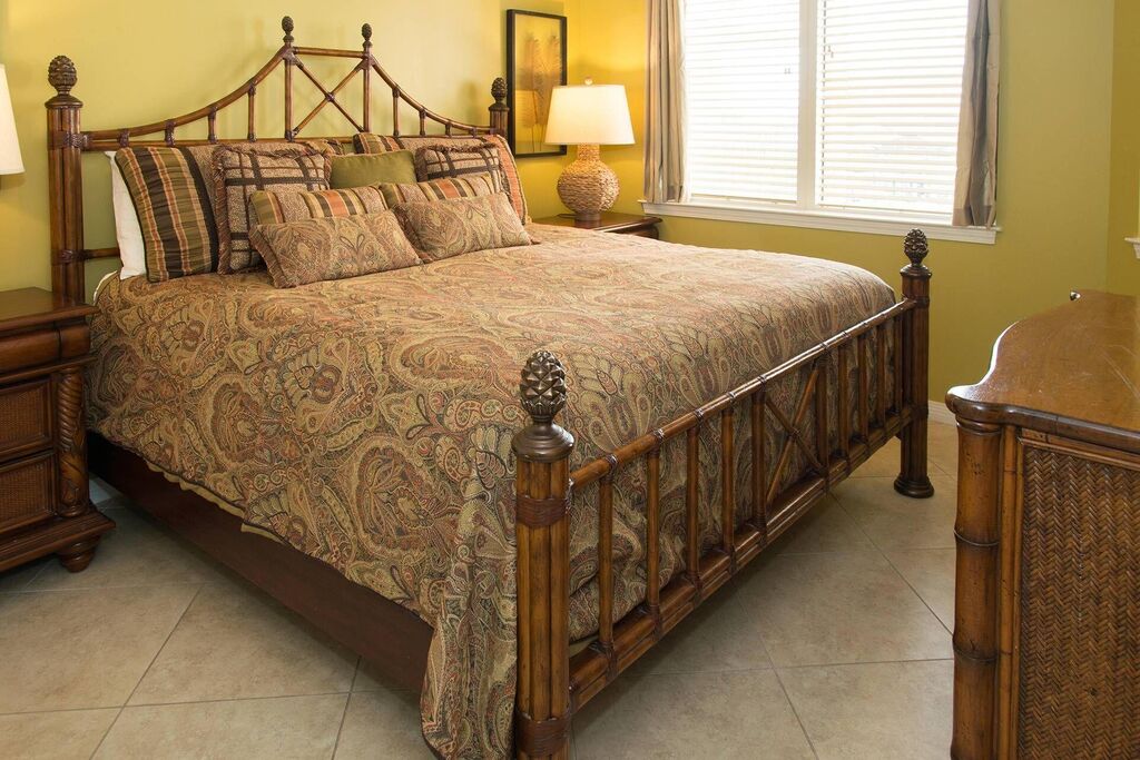 3 Condominium vacation rental located in Okaloosa Island 1