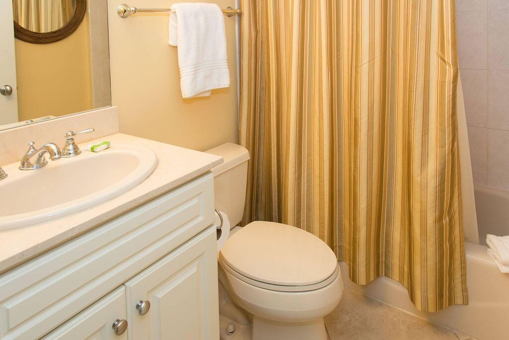 3 Condominium vacation rental located in Okaloosa Island 1