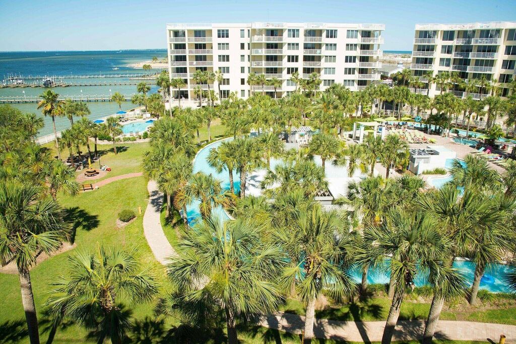 3 Condominium vacation rental located in Okaloosa Island 1