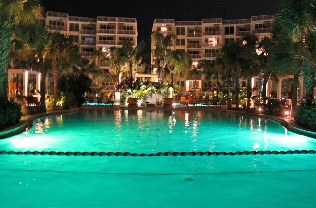 3 Condominium vacation rental located in Okaloosa Island 1
