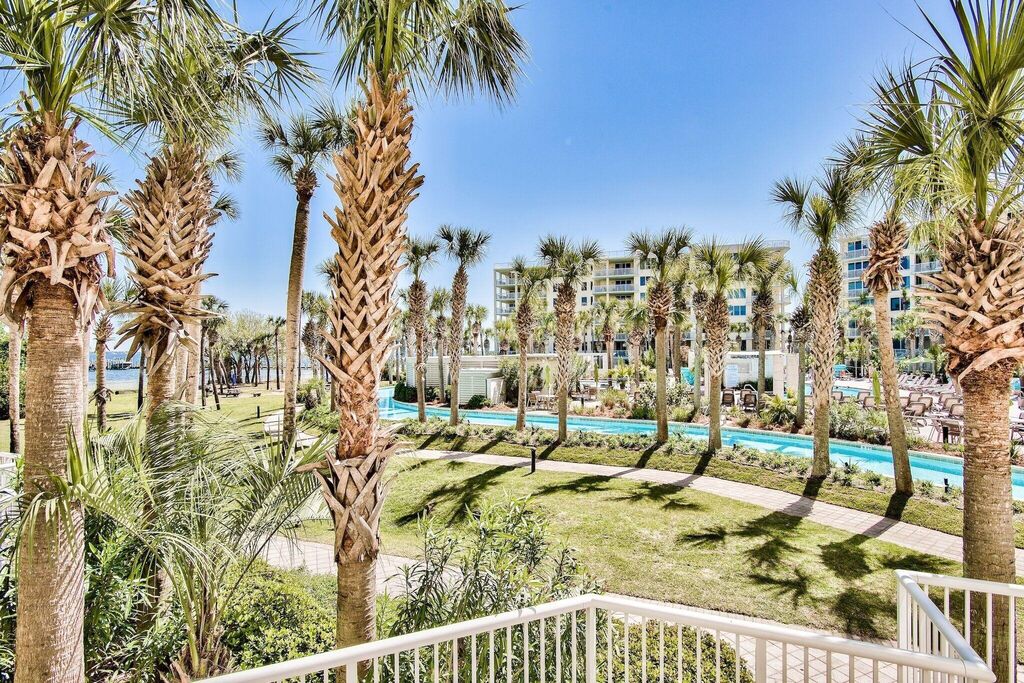 3 Condominium vacation rental located in Okaloosa Island 1