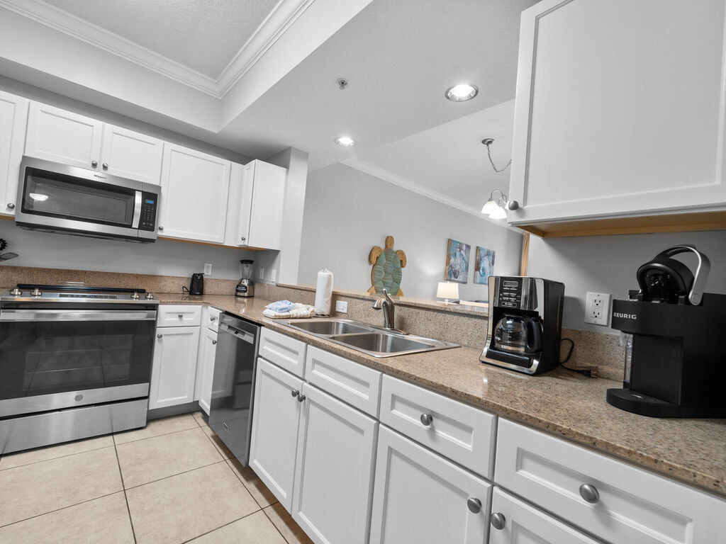 3 Condominium vacation rental located in Okaloosa Island 1