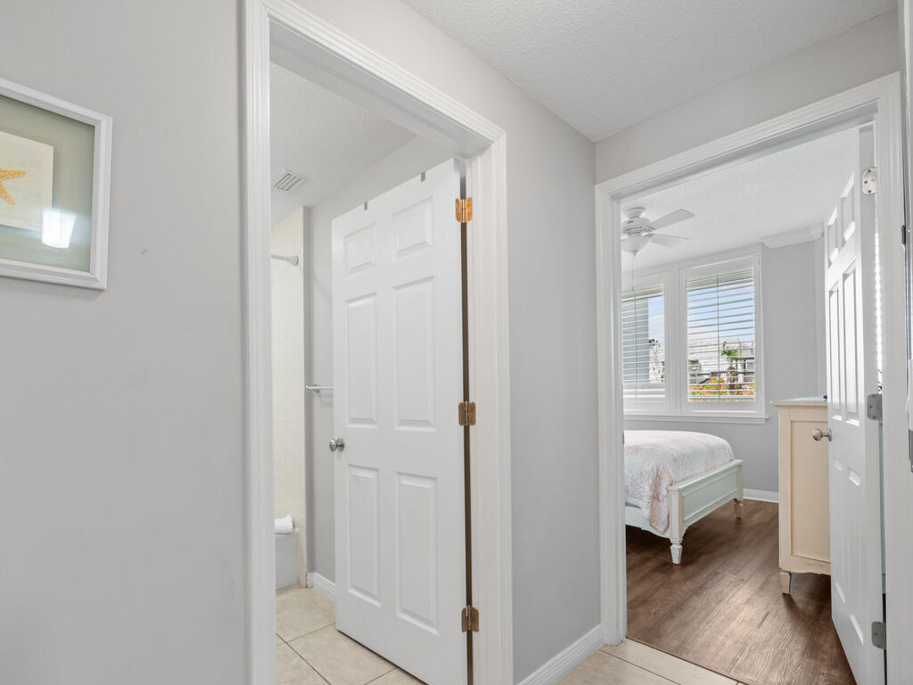 3 Condominium vacation rental located in Okaloosa Island 1