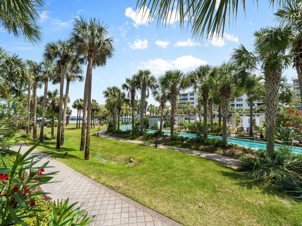 3 Condominium vacation rental located in Okaloosa Island 1