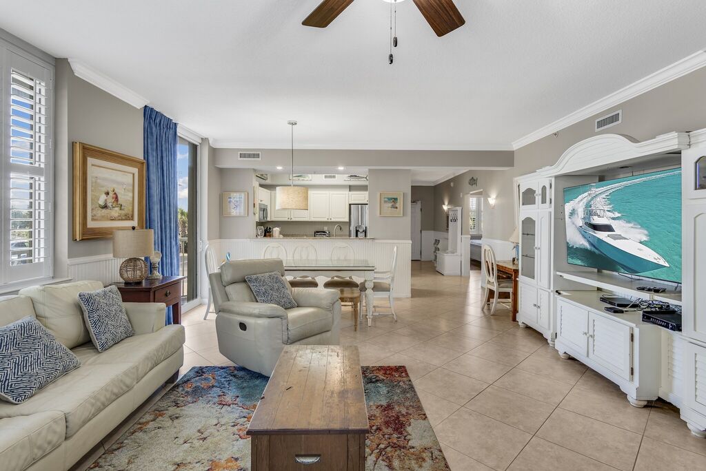 3 Condominium vacation rental located in Okaloosa Island 1
