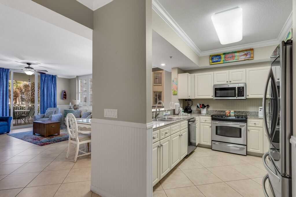 3 Condominium vacation rental located in Okaloosa Island 1