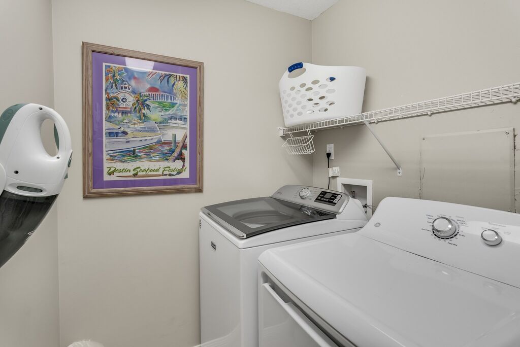 3 Condominium vacation rental located in Okaloosa Island 1
