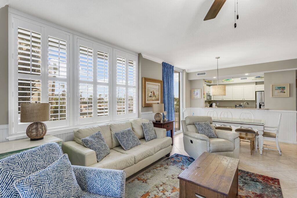 3 Condominium vacation rental located in Okaloosa Island 1