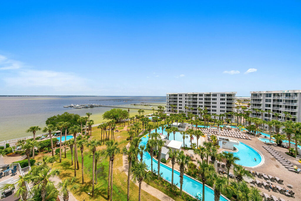 3 Condominium vacation rental located in Okaloosa Island 1