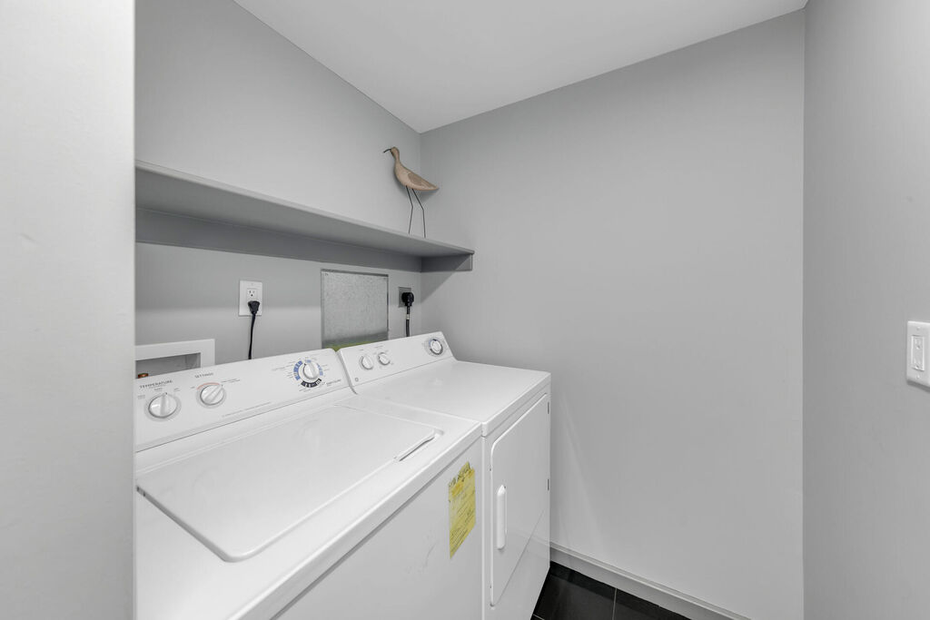 3 Condominium vacation rental located in Okaloosa Island 1
