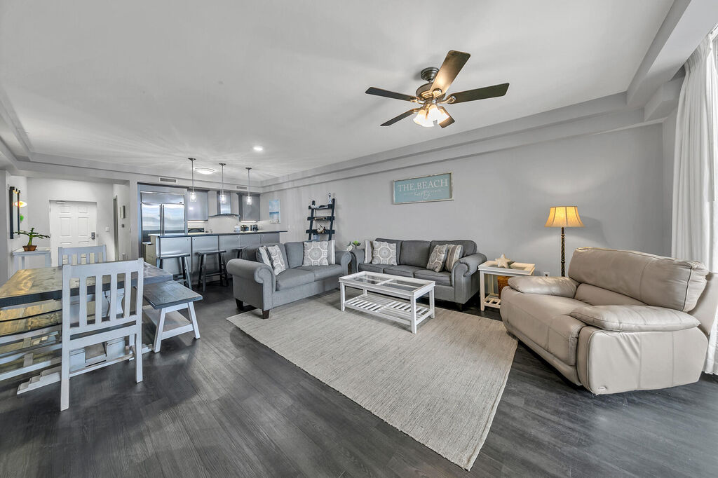 3 Condominium vacation rental located in Okaloosa Island 1