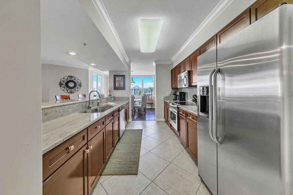 3 Condominium vacation rental located in Okaloosa Island 1