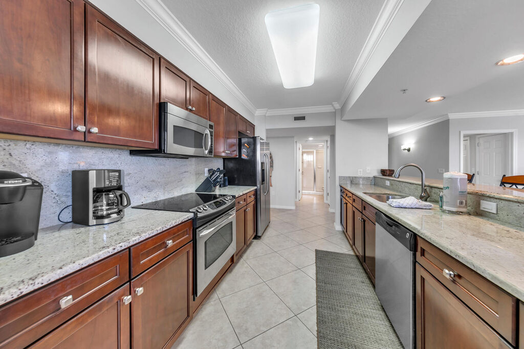 3 Condominium vacation rental located in Okaloosa Island 1