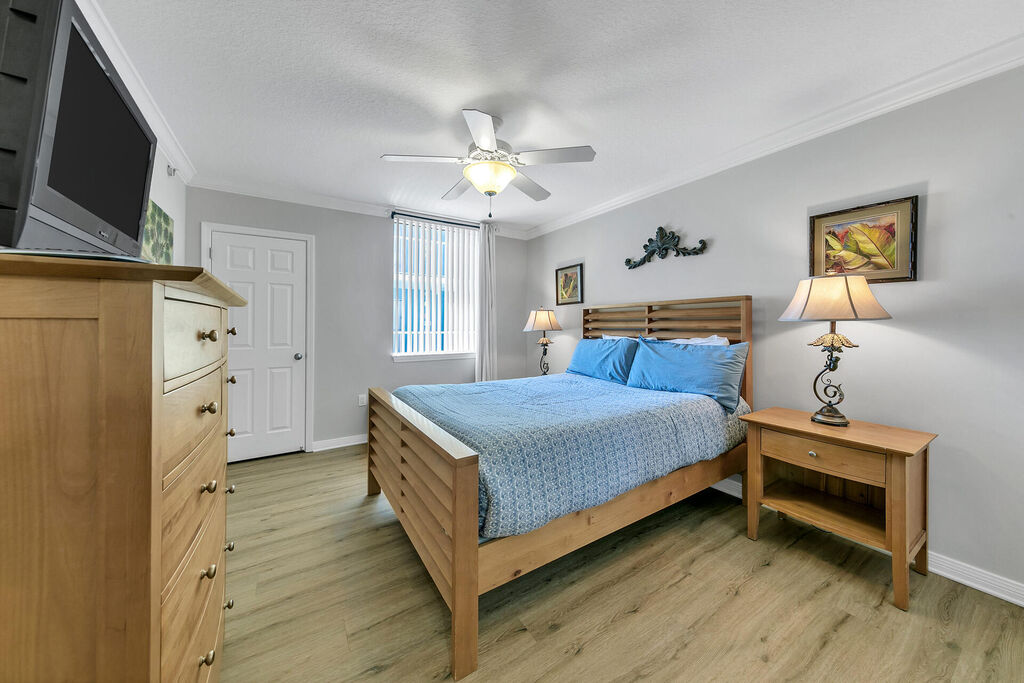 3 Condominium vacation rental located in Okaloosa Island 1
