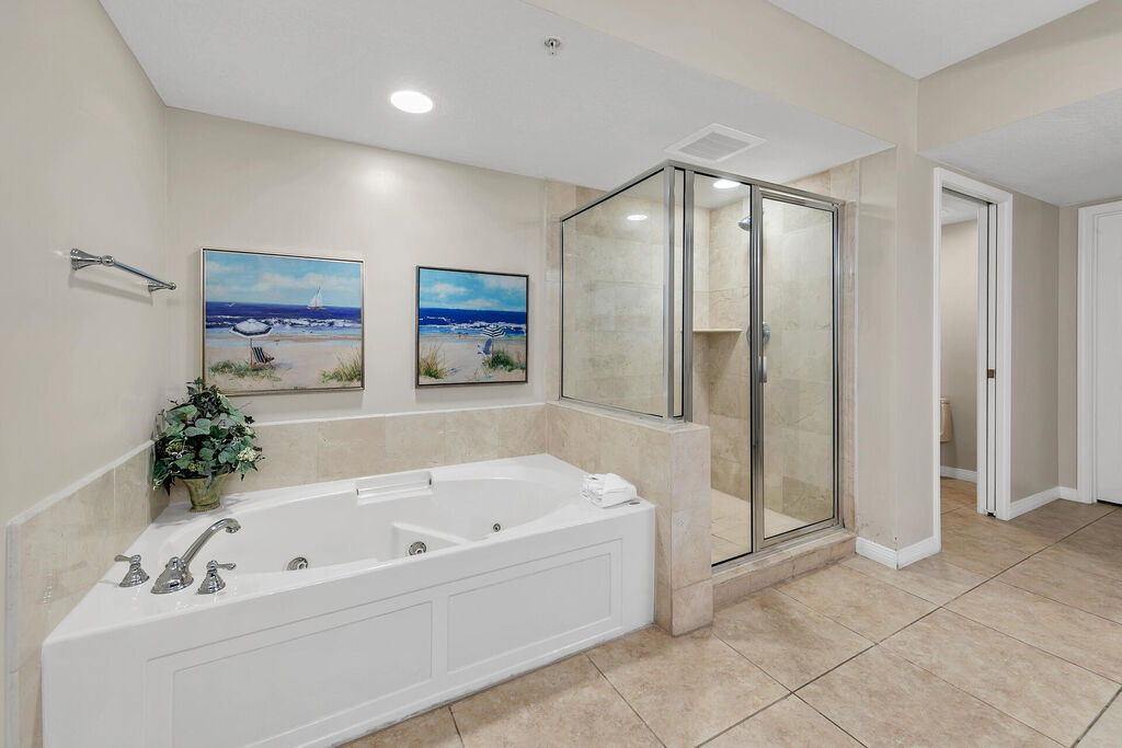 3 Condominium vacation rental located in Okaloosa Island 1