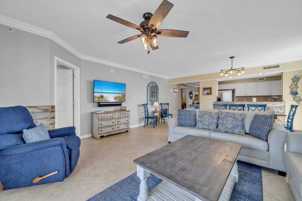 3 Condominium vacation rental located in Okaloosa Island 1