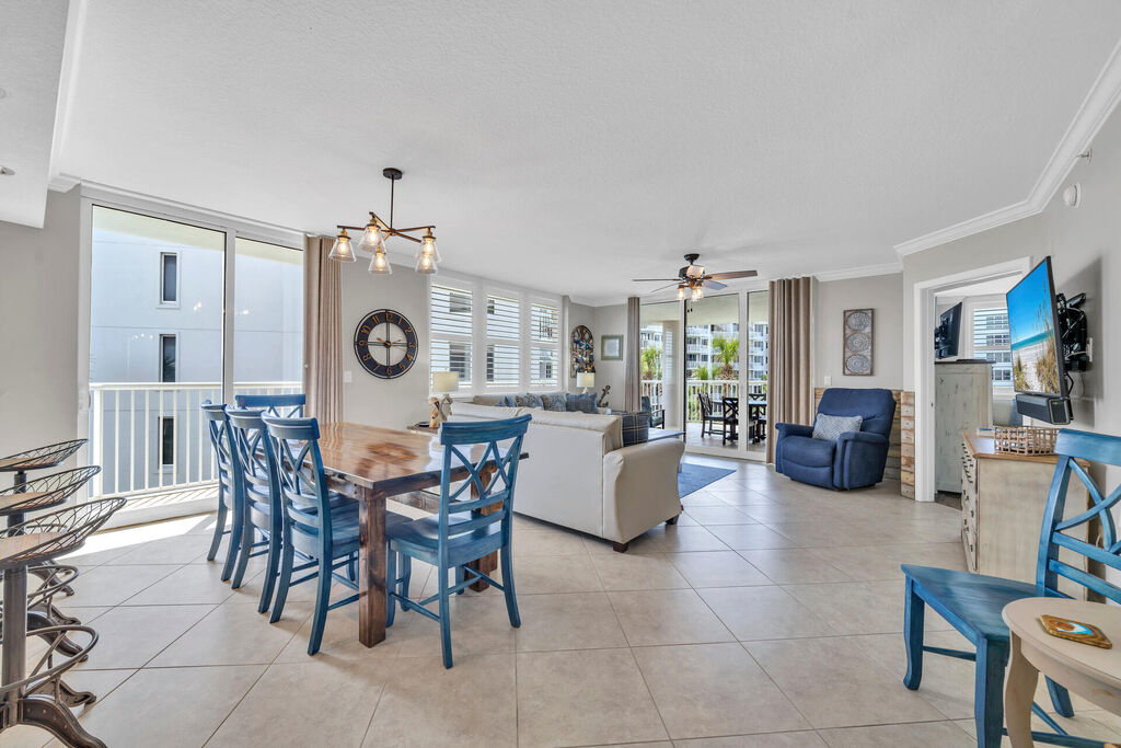 3 Condominium vacation rental located in Okaloosa Island 1