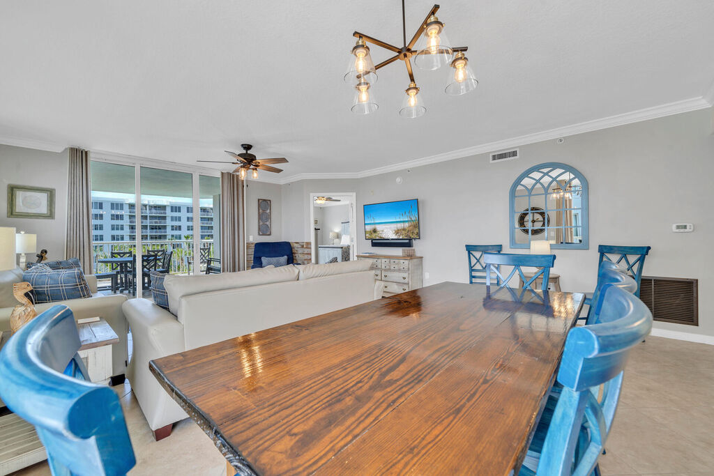3 Condominium vacation rental located in Okaloosa Island 1
