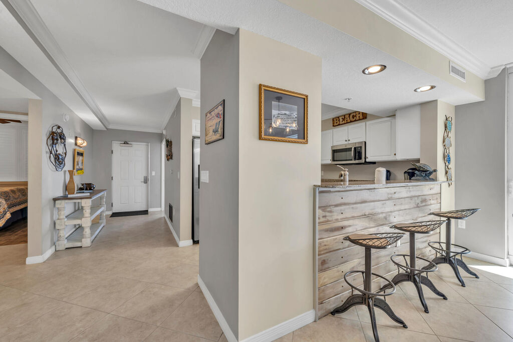 3 Condominium vacation rental located in Okaloosa Island 1