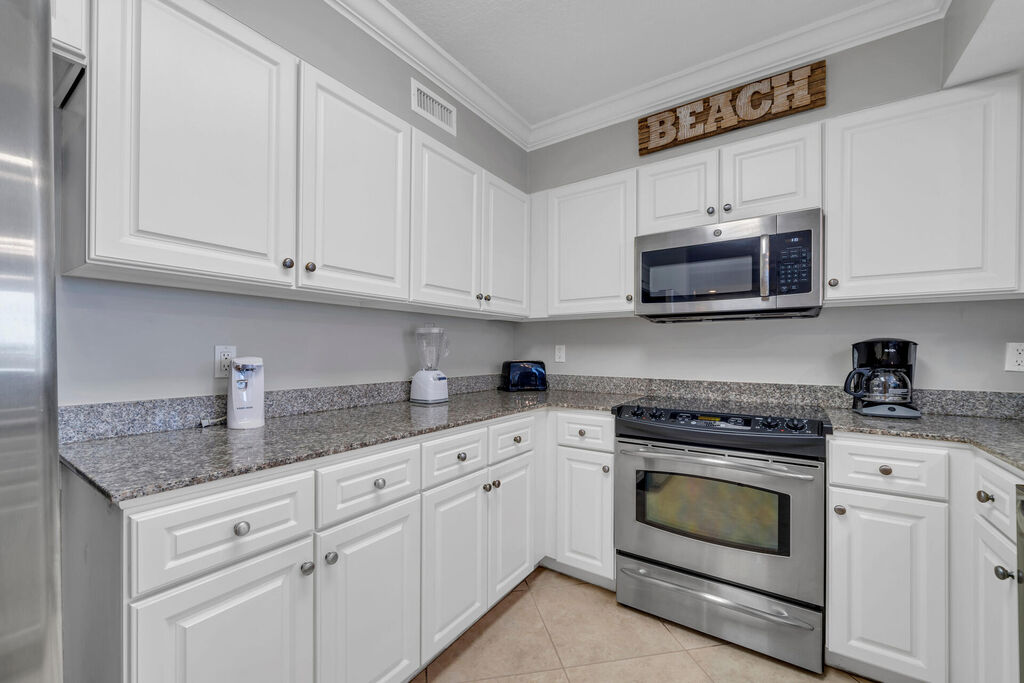 3 Condominium vacation rental located in Okaloosa Island 1
