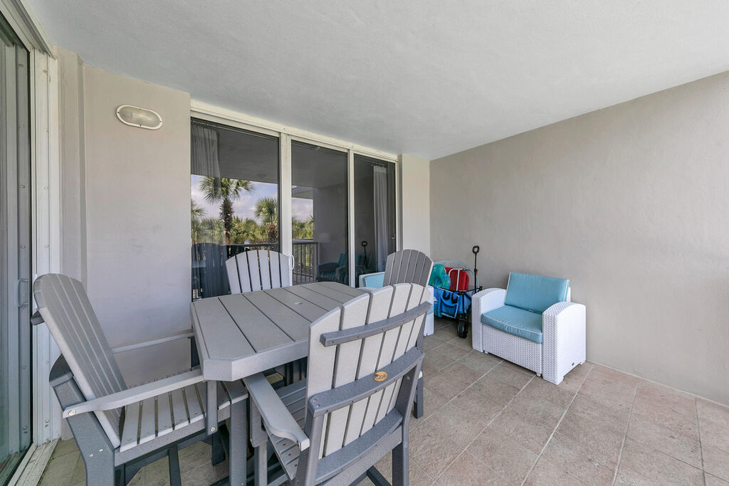 3 Condominium vacation rental located in Okaloosa Island 1