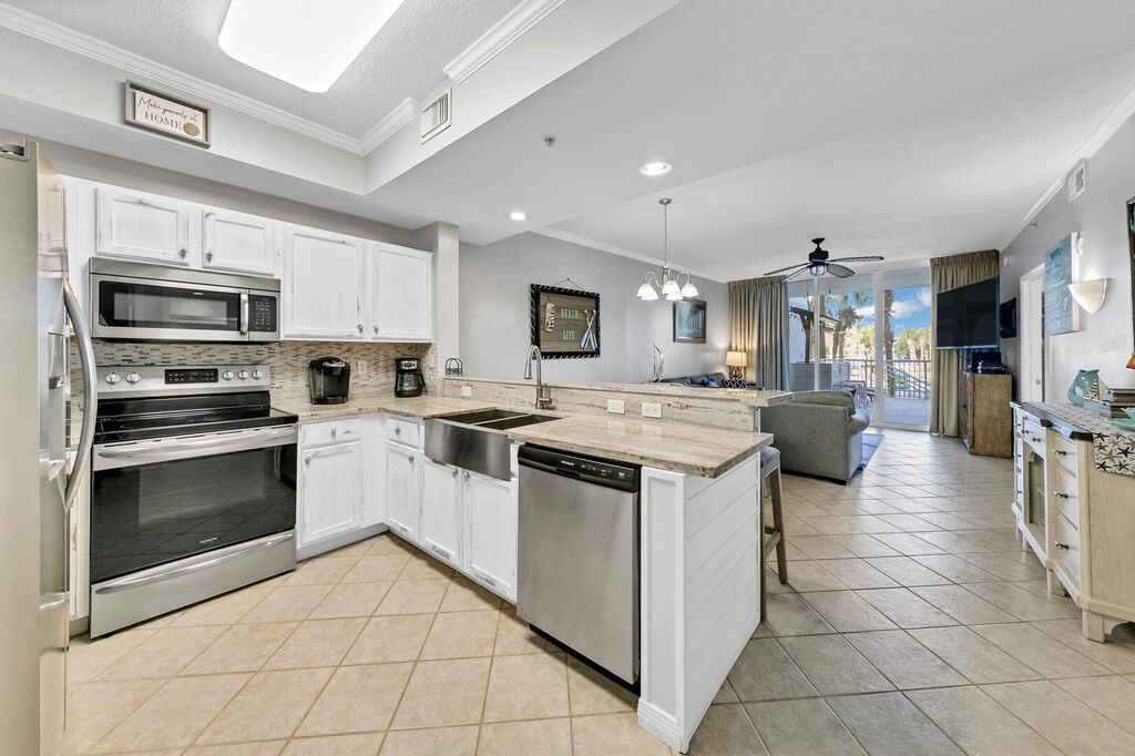 3 Condominium vacation rental located in Okaloosa Island 1