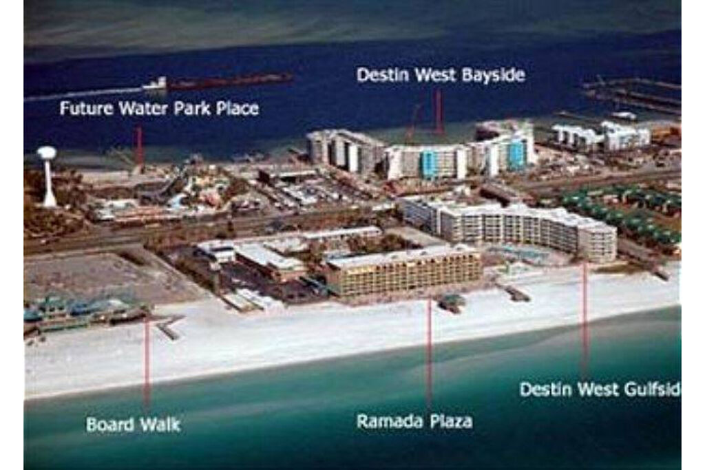 3 Condominium vacation rental located in Okaloosa Island 1