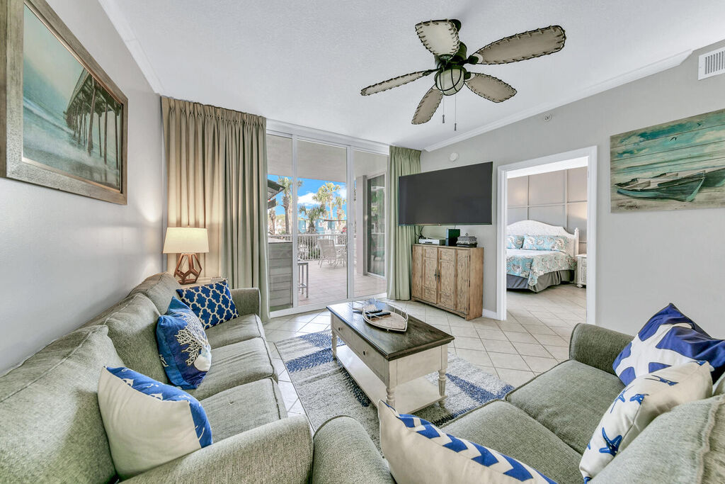 3 Condominium vacation rental located in Okaloosa Island 1