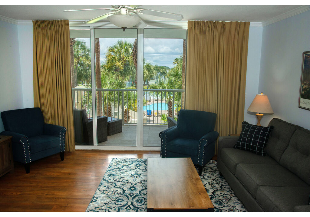 2 Condominium vacation rental located in Okaloosa Island 1