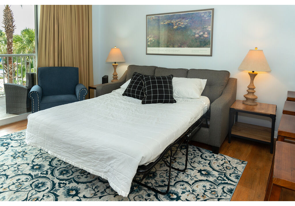2 Condominium vacation rental located in Okaloosa Island 1
