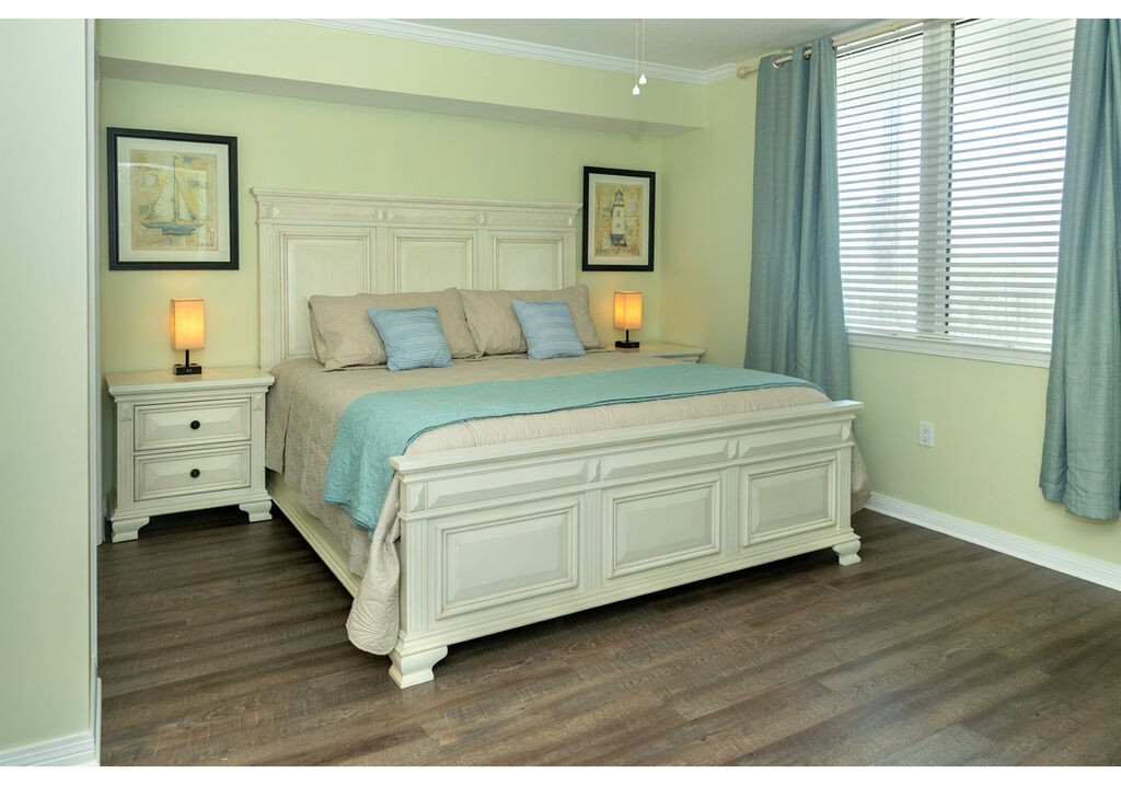 2 Condominium vacation rental located in Okaloosa Island 1