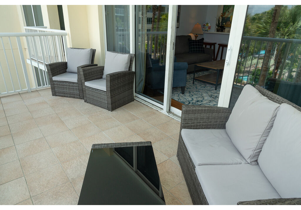 2 Condominium vacation rental located in Okaloosa Island 1