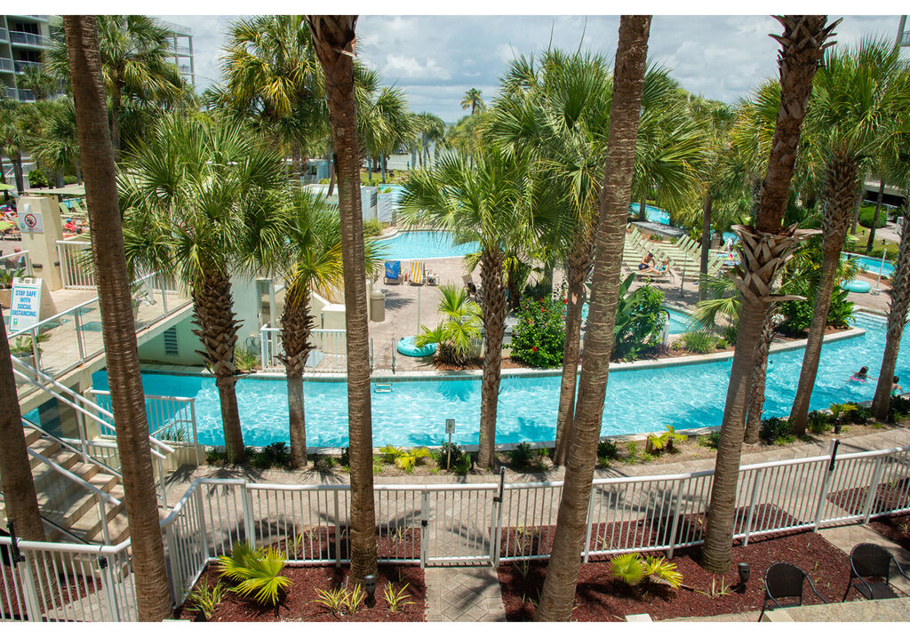 2 Condominium vacation rental located in Okaloosa Island 1