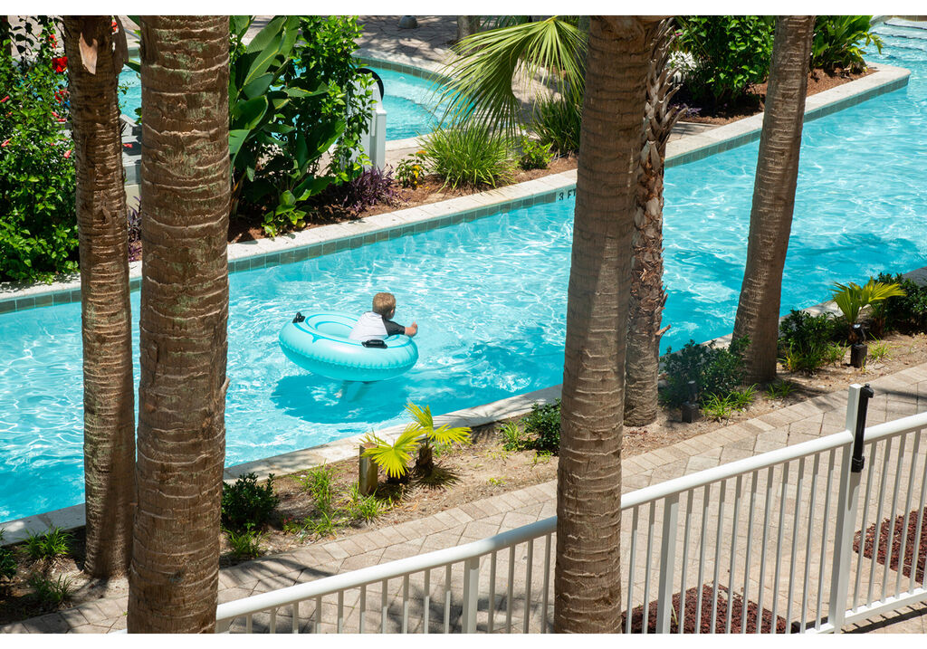 2 Condominium vacation rental located in Okaloosa Island 1
