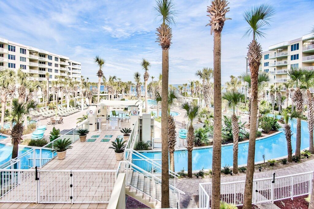 2 Condominium vacation rental located in Okaloosa Island 1
