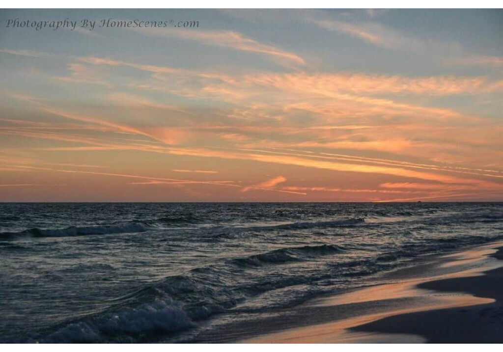 2 Condominium vacation rental located in Okaloosa Island 1