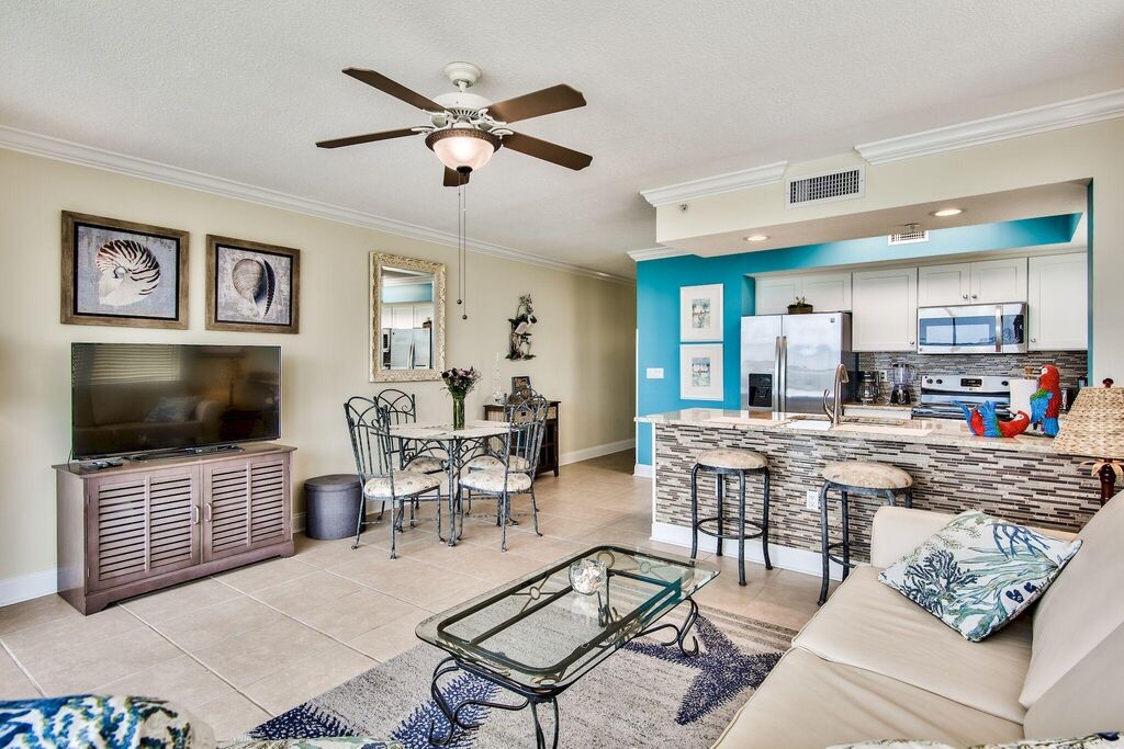 2 Condominium vacation rental located in Okaloosa Island 1