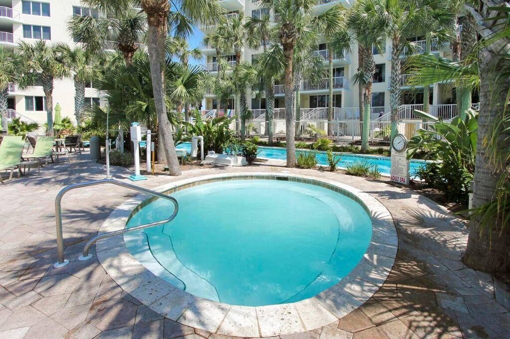 2 Condominium vacation rental located in Okaloosa Island 1