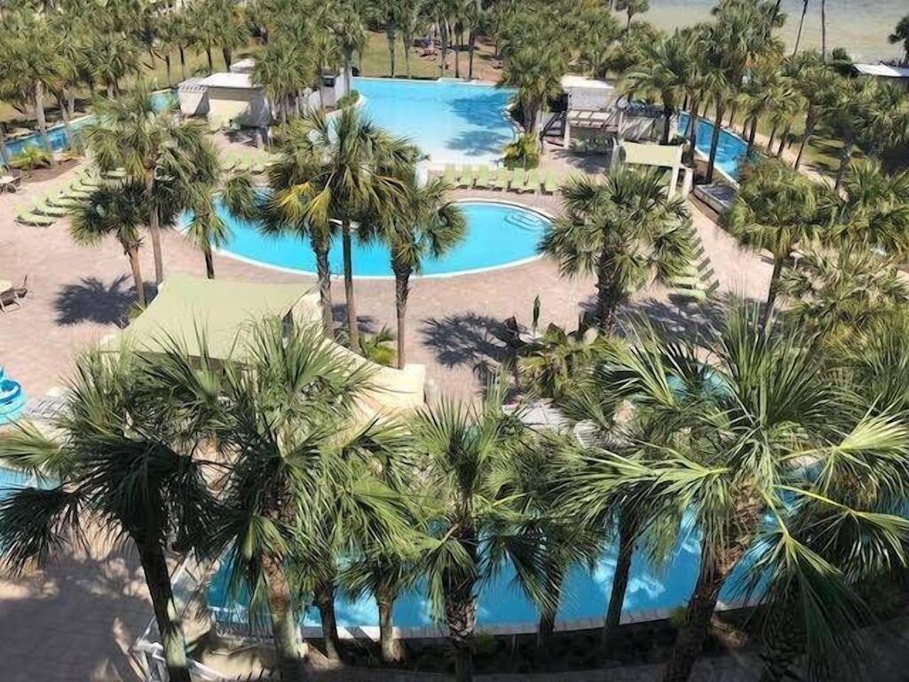 2 Condominium vacation rental located in Okaloosa Island 1