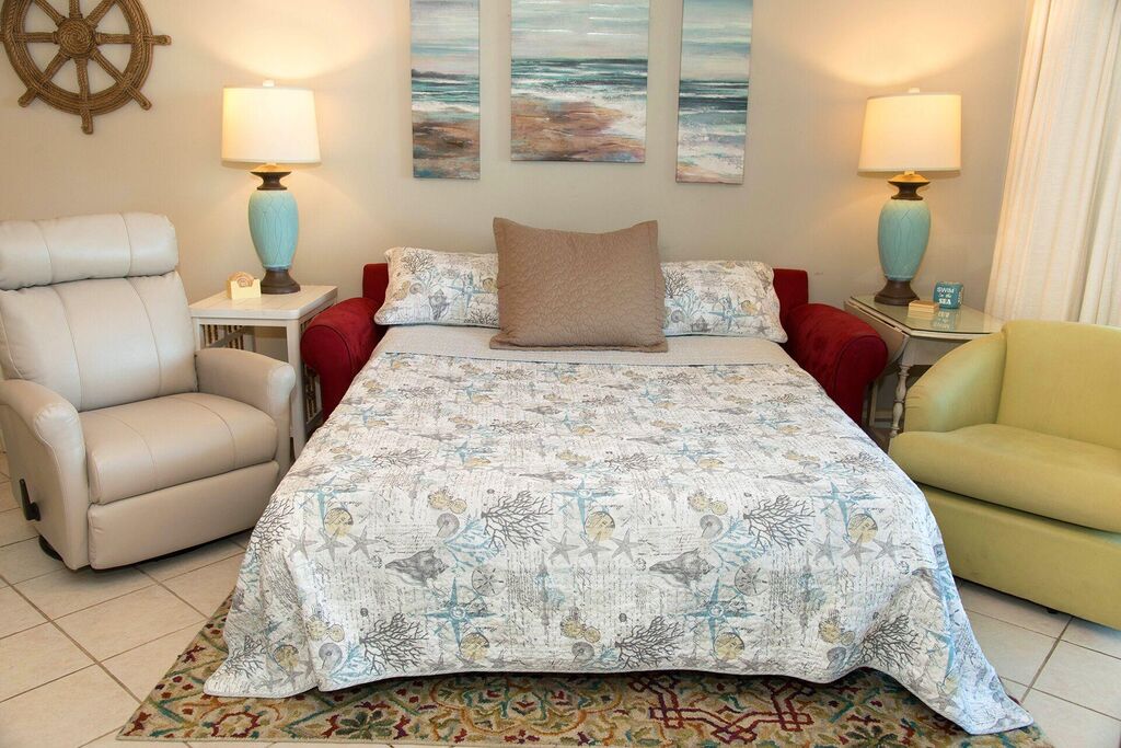3 Condominium vacation rental located in Okaloosa Island 1