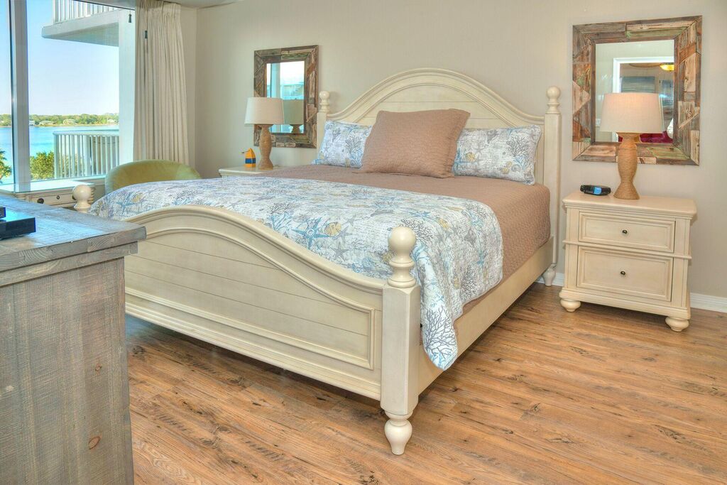 3 Condominium vacation rental located in Okaloosa Island 1