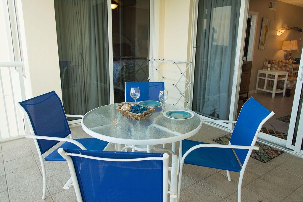 3 Condominium vacation rental located in Okaloosa Island 1