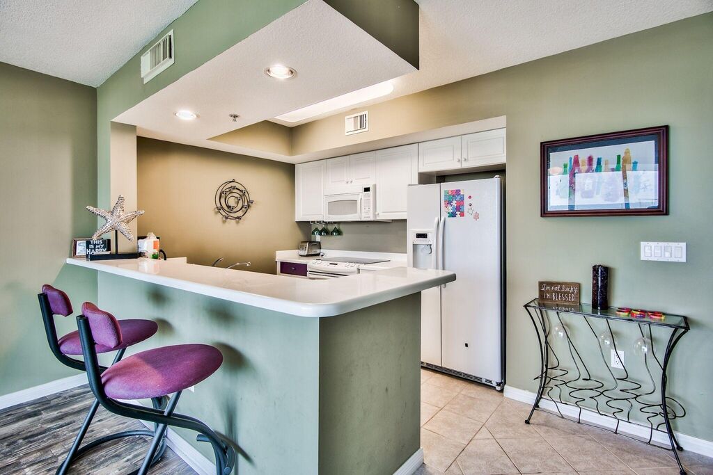 2 Condominium vacation rental located in Okaloosa Island 1