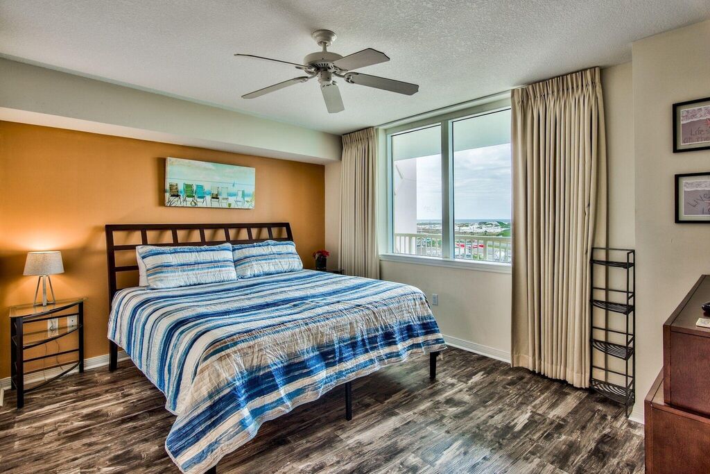 2 Condominium vacation rental located in Okaloosa Island 1