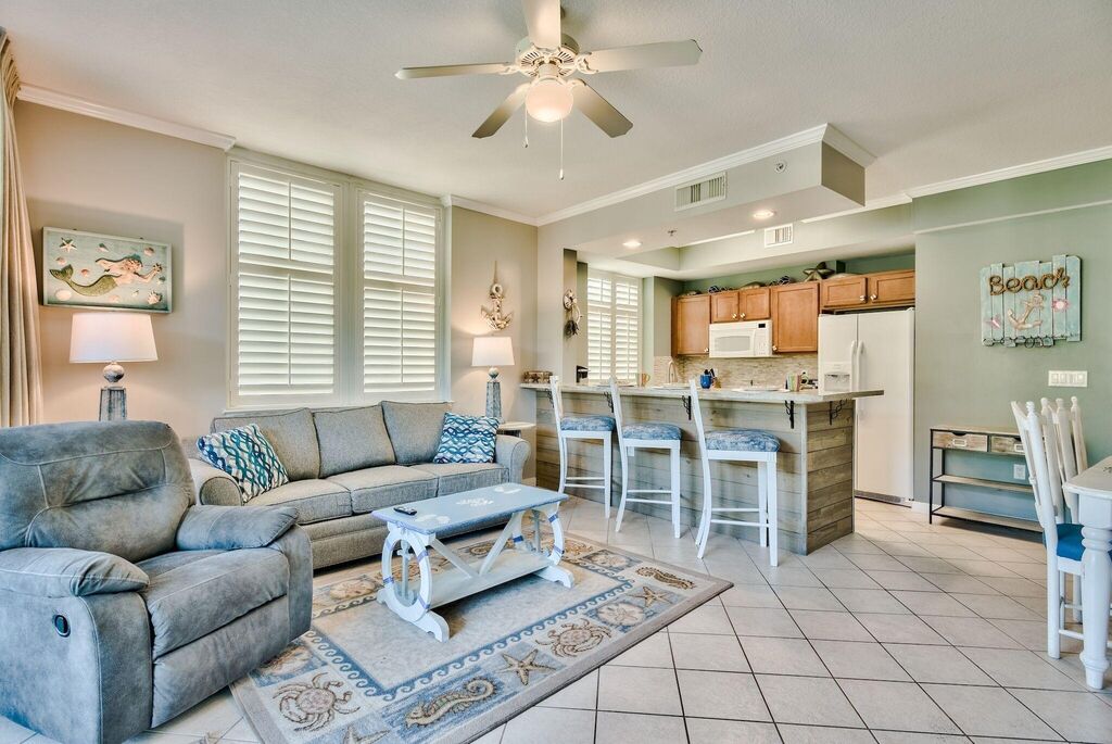 2 Condominium vacation rental located in Okaloosa Island 1