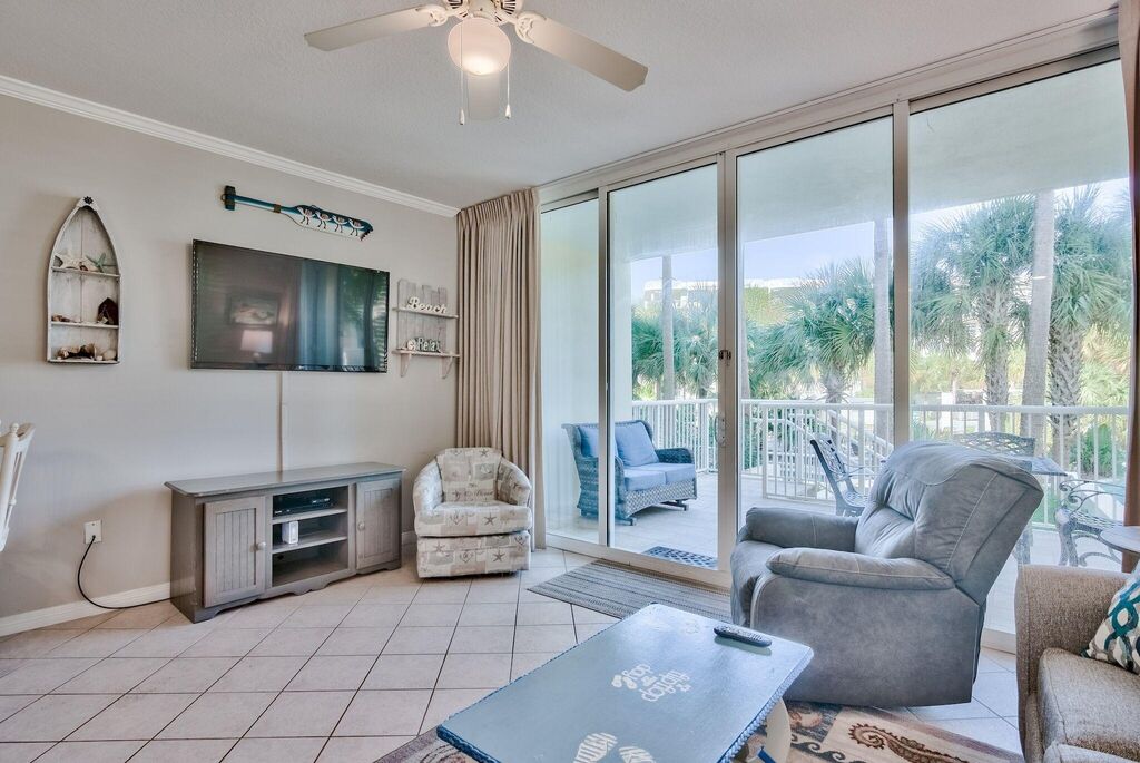 2 Condominium vacation rental located in Okaloosa Island 1